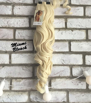 Clip In Ponytail Curly Hairpiece Bleach Blonde